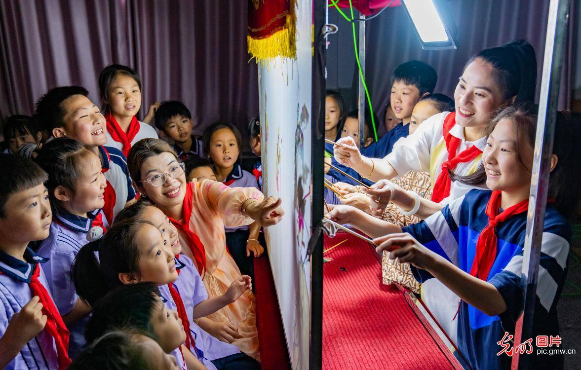 皇冠信用網注册网址
_【文化和自然遗产日】非遗薪火代代传 匠心接力续华章