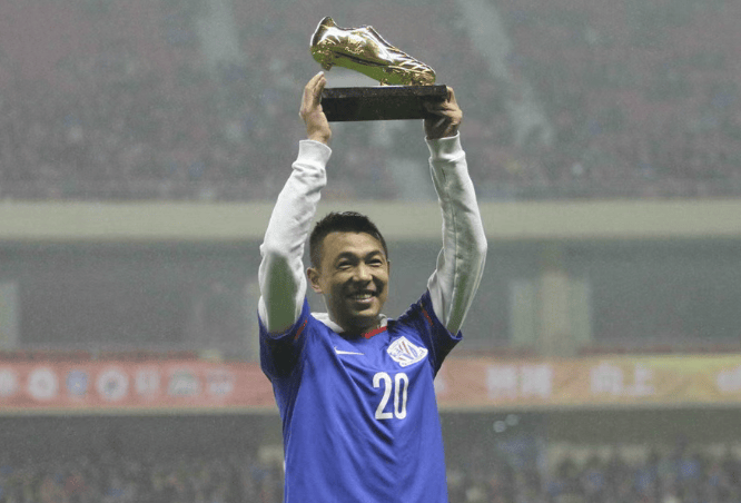 皇冠信用网平台出租
_前国脚发声:国足工资只有日韩三分之一皇冠信用网平台出租
,再降就没人踢了!