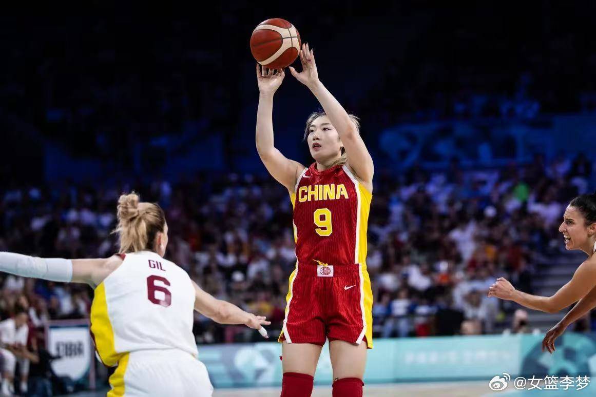 皇冠信用网如何注册
_宫鲁鸣暗示李梦或缺席亚洲杯 后者发文暂别国家队