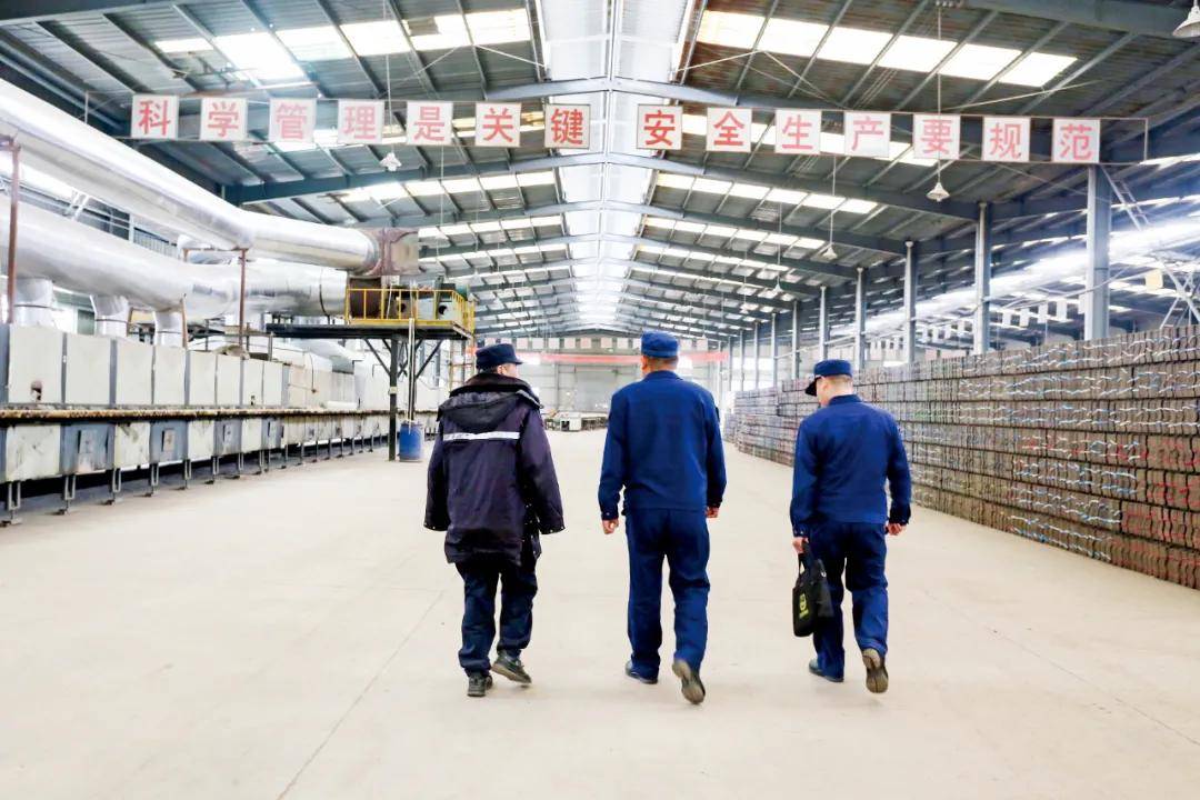 介绍个信用网网址_“没有钱就想办法罚款”介绍个信用网网址,国家出手了