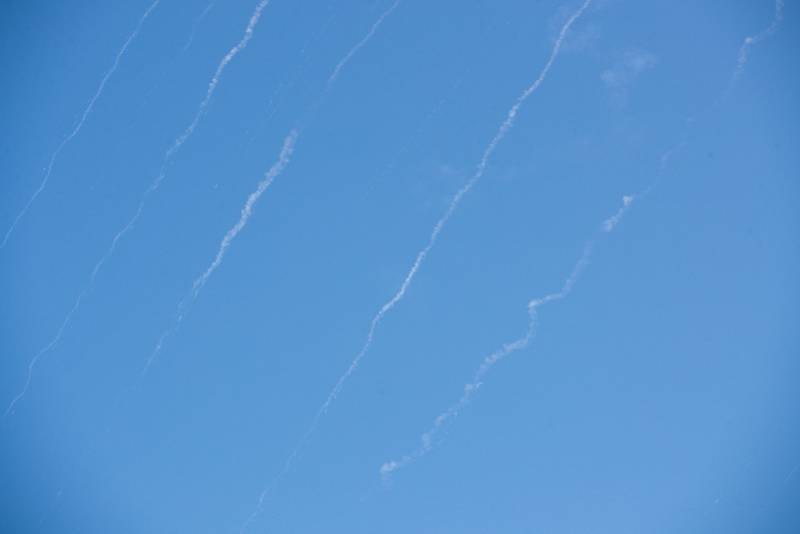 皇冠信用网代理_连线中东问题专家:关闭霍尔木兹海峡可被视为伊朗最后的反击