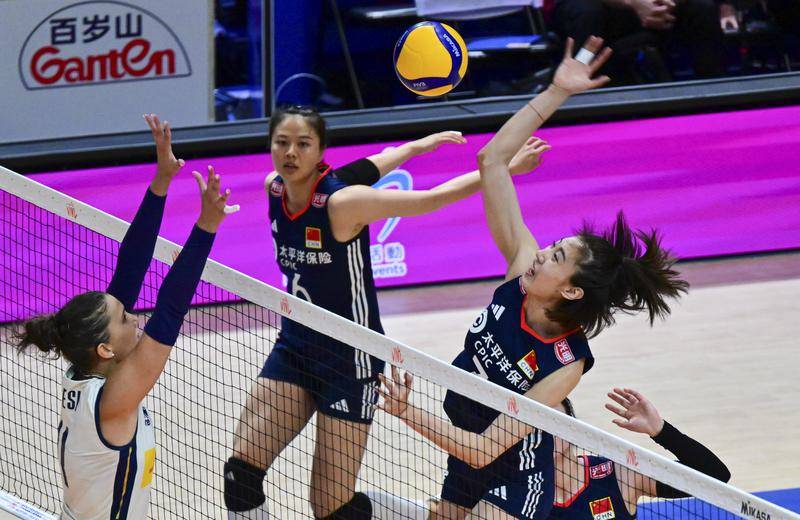 皇冠信用網怎么申请_女排世联赛-中国0-3送意大利8连胜 高比分30-32饮恨