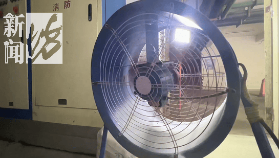 皇冠代理管理端_上海一小区居民突然集体腹泻皇冠代理管理端,有人拉脏6条裤子,业主:自来水中有油漆味!