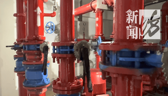 皇冠代理管理端_上海一小区居民突然集体腹泻皇冠代理管理端,有人拉脏6条裤子,业主:自来水中有油漆味!