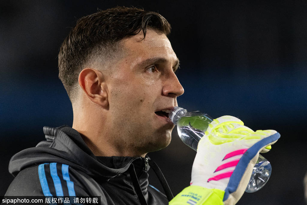 皇冠信用盘出租_4000万镑!马丁内斯转会曼联真相曝光皇冠信用盘出租,世界杯冠军门将或成红魔救世主