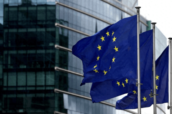 皇冠足球平台代理_奉陪到底!中方打响第一枪皇冠足球平台代理,30国收到文件,这就是出卖中方的下场