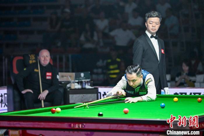 皇冠信用网登1_CBSA斯诺克巨星邀请赛:肖国栋5比2胜约翰·希金斯