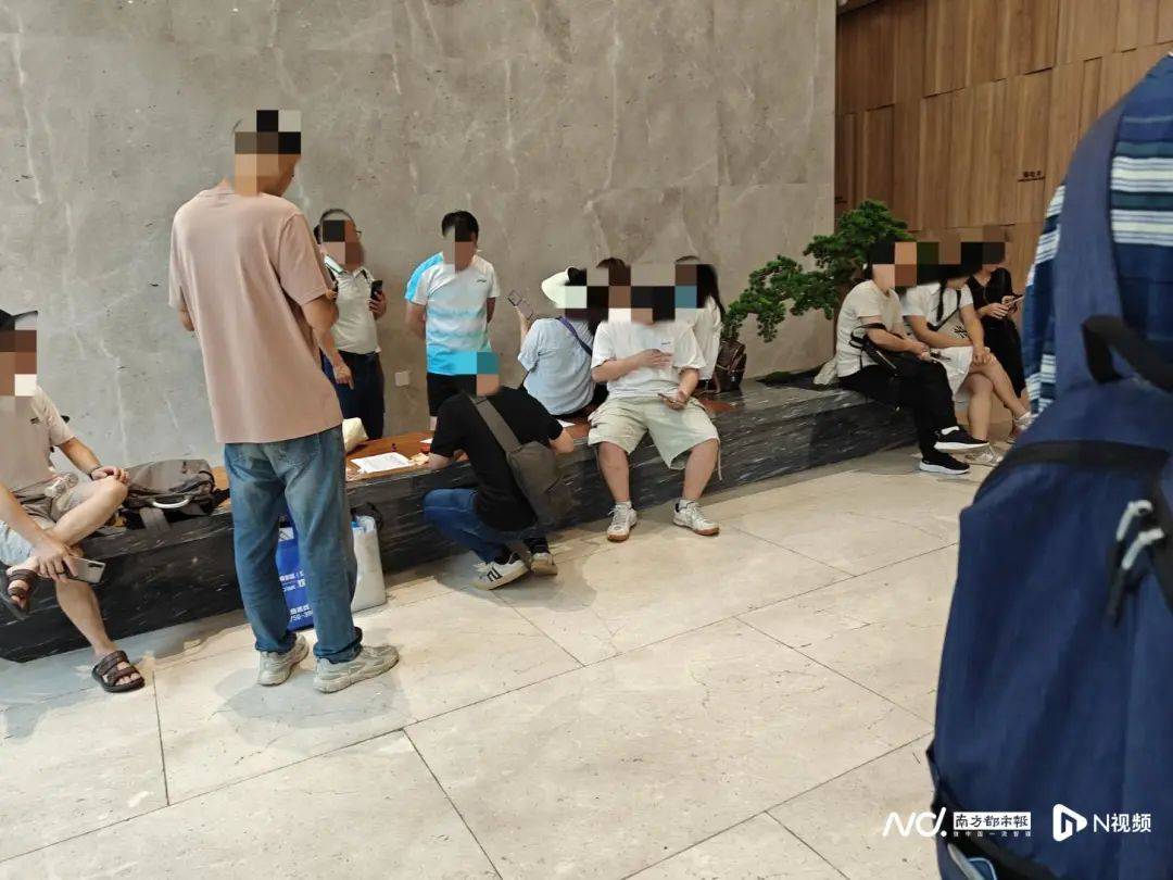 皇冠信用网在线申请_深圳知名企业停工皇冠信用网在线申请!超200人签名请律师!员工:实际在变相裁员