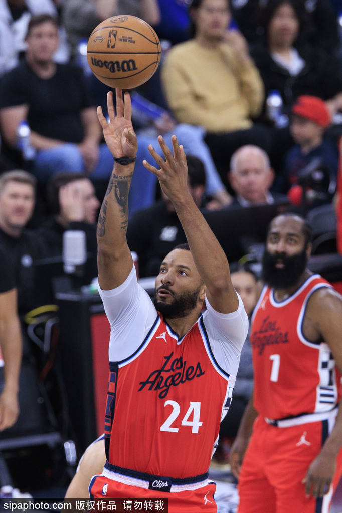 皇冠信用网需要押金吗_快船、热火、爵士三方交易:约翰·柯林斯加盟快船的深远影响