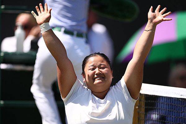 皇冠比分
_温网|首夺大满贯单打冠军皇冠比分
!王紫莹创中国轮椅网球新历史