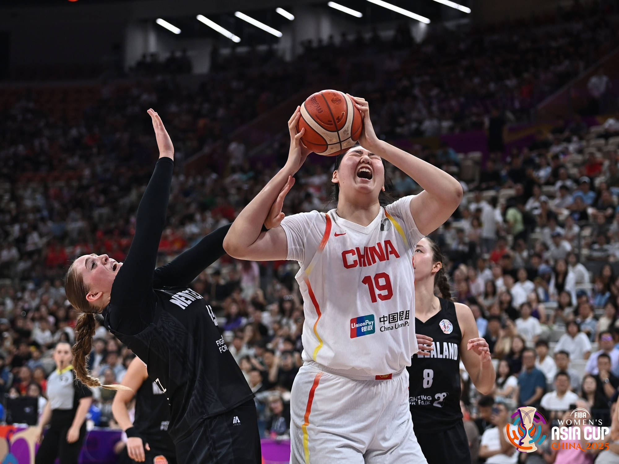 诺丁汉森林vs布伦特福德
_亚洲杯-中国女篮34分狂胜新西兰 小组头名晋级4强