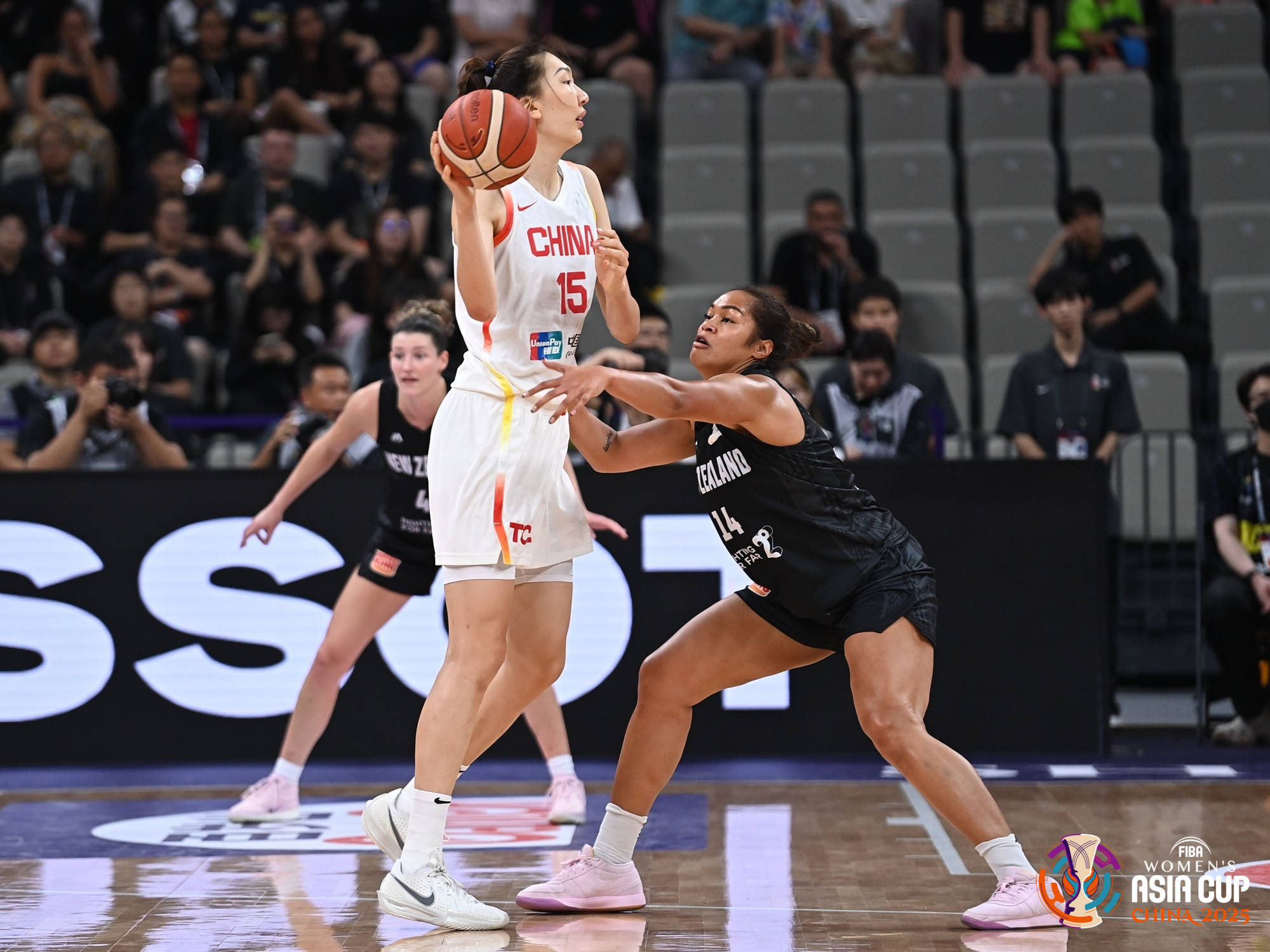 诺丁汉森林vs布伦特福德
_亚洲杯-中国女篮34分狂胜新西兰 小组头名晋级4强