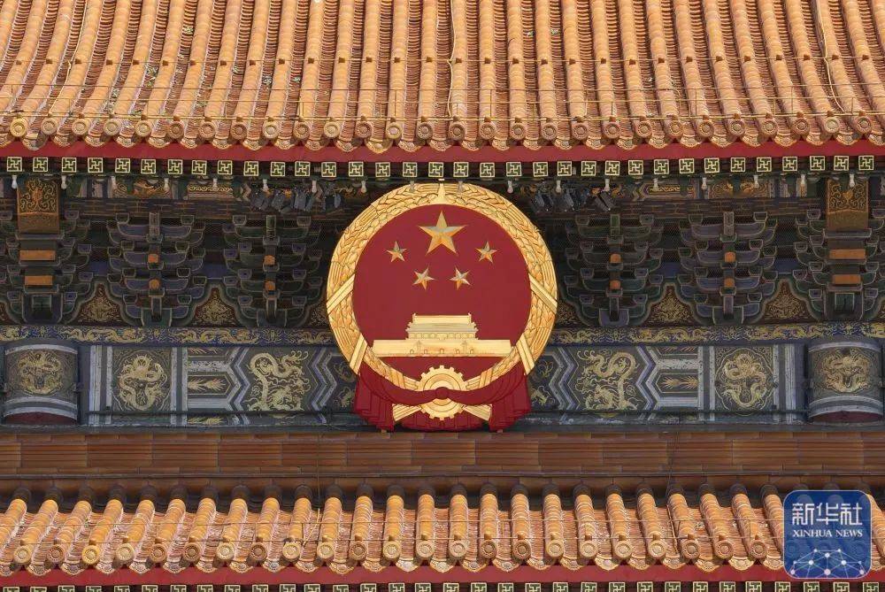 如何找当地皇冠代理
_天安门城楼维护检修后重新亮相