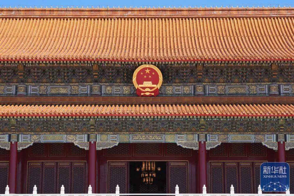 如何找当地皇冠代理
_天安门城楼维护检修后重新亮相