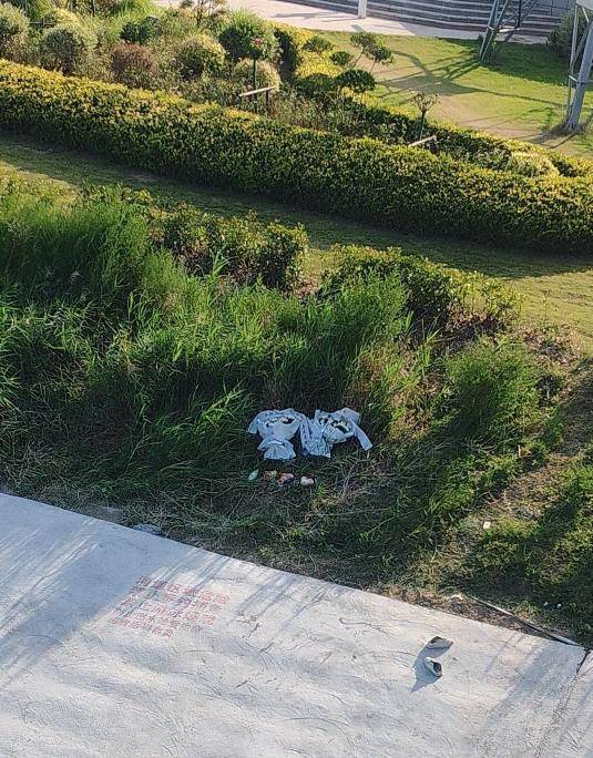 皇冠信用盘口出租
_安徽30岁小伙在河中救起一家三口皇冠信用盘口出租
,自己却体力不支牺牲,亲友:朋友劝阻时他说“我得下去救人”