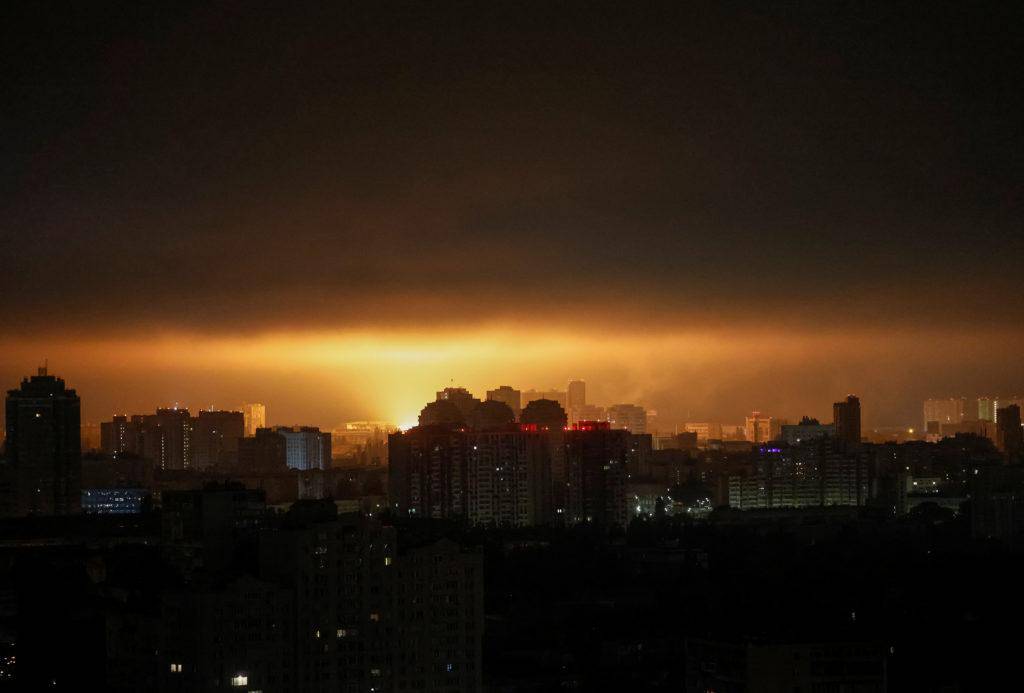 皇冠信用网登3代理注册
_亚速旅要投降皇冠信用网登3代理注册
?俄军根本不追求速胜:每晚上百无人机给乌克兰放血