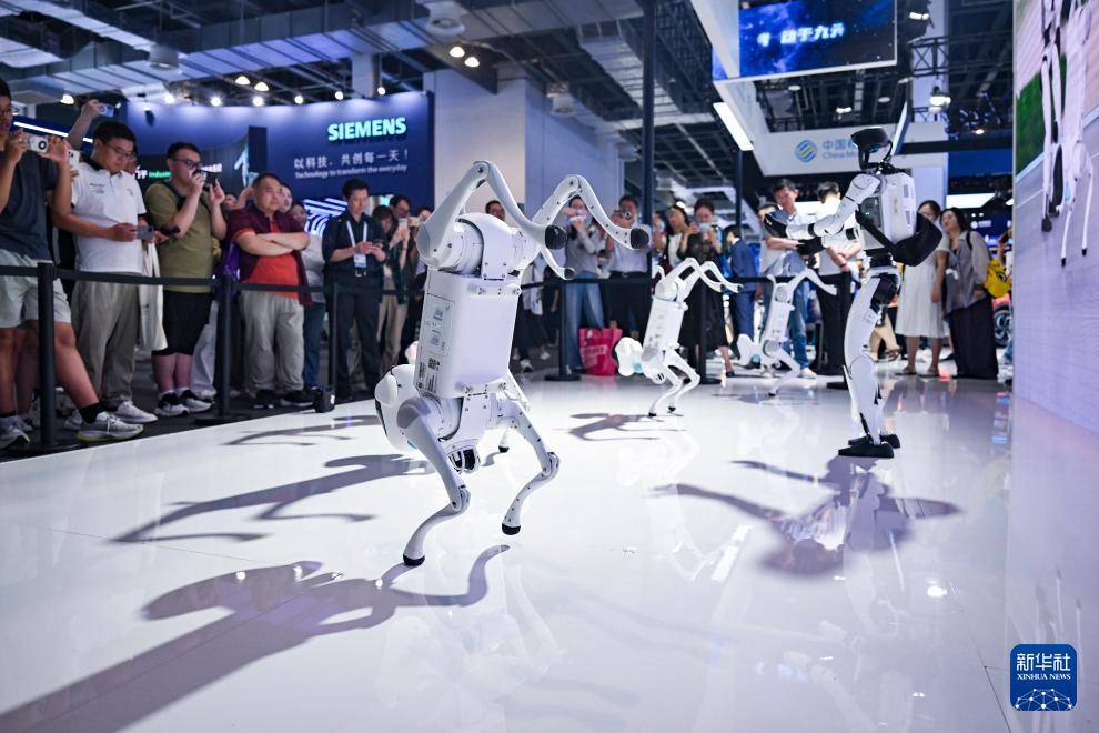 皇冠皇冠信用网会员注册
_在世界人工智能大会 感受科技之美