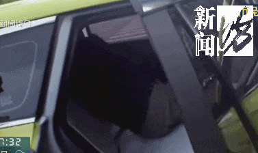 怎么弄皇冠信用
_"留下你的警号"!男子出租车内痛到打滚怎么弄皇冠信用
,送医后却"缠住"民警