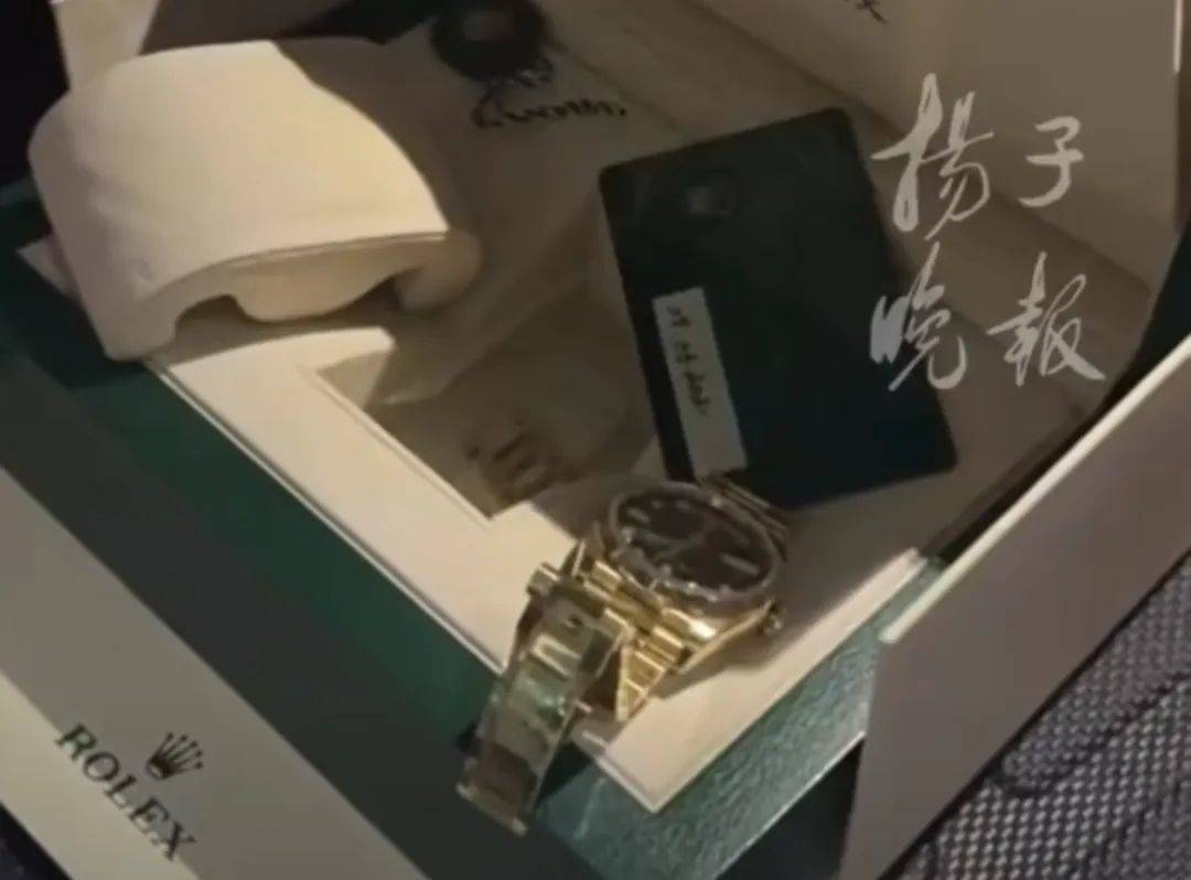 信用网怎么开户
_南京女子卖劳力士手表收到32万元信用网怎么开户
,次日多张银行卡被冻结!警方:涉及电诈,由受害人直接汇款