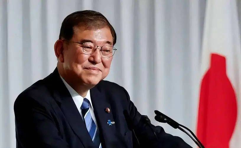 皇冠信用网最新地址
_特朗普高兴坏了!美国公布全球关税后皇冠信用网最新地址
,6个中国邻居对美投降,其中3国出卖中国利益,局势严峻