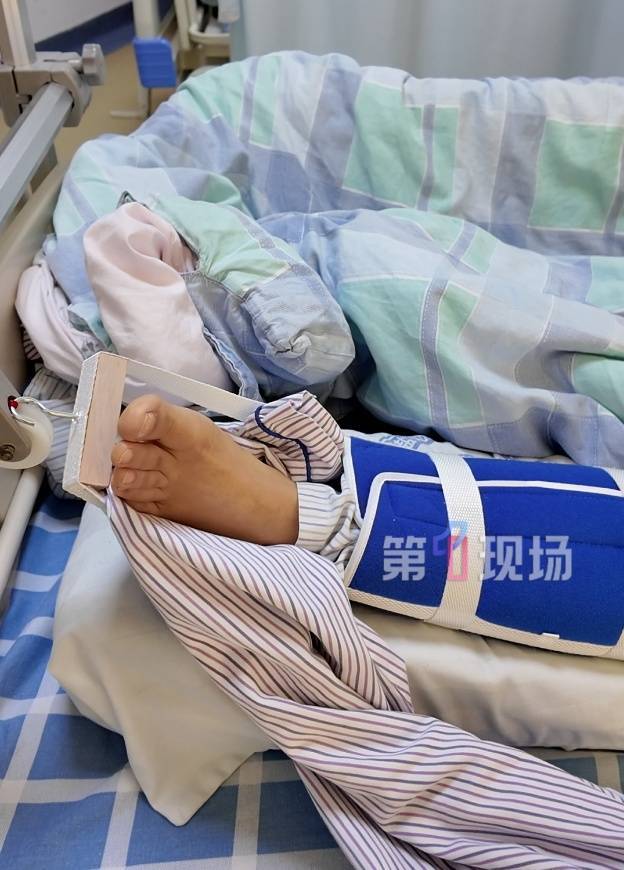 皇冠信用网出租足球
_“没想到海里会有野猪皇冠信用网出租足球
!” 深圳大梅沙一女子被撞致骨折