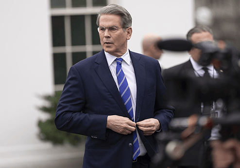 皇冠登一登二登三区别
_特朗普变招皇冠登一登二登三区别
,白宫:8月12日后或恢复24%对华关税?美财长对华打明牌,中方已经划出“红线”