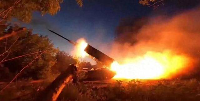 皇冠信用网代理怎么申请
_越打越猛！俄军撕开数公里缺口皇冠信用网代理怎么申请
，乌军官痛苦承认：这仗打不下去了