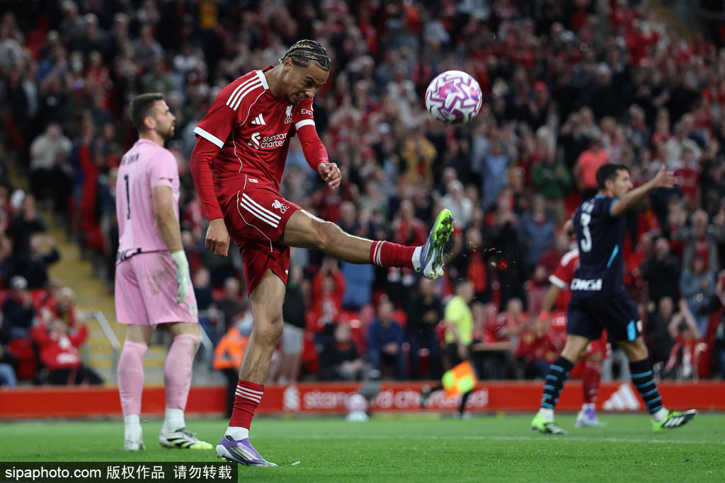 怎么申请皇冠信用網
_热身赛-努涅斯建功萨拉赫破门 利物浦一夜双杀毕尔巴鄂