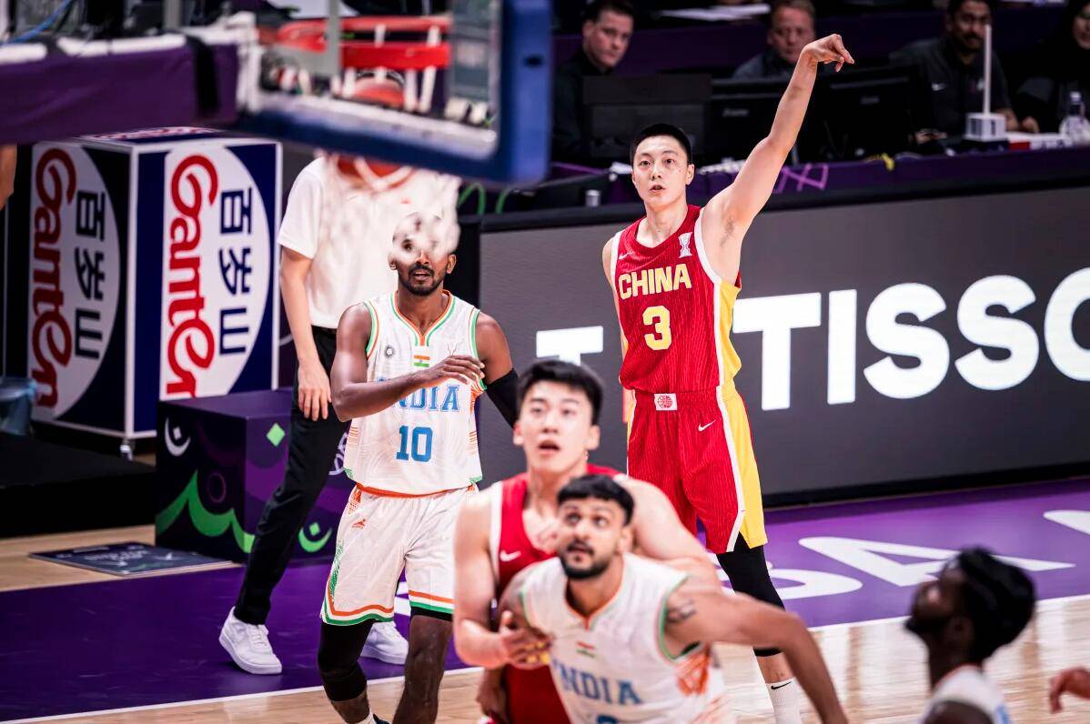 信用盘皇冠申请注册
_亚洲杯-胡明轩5记三分胡金秋两双 中国擒印度两连胜