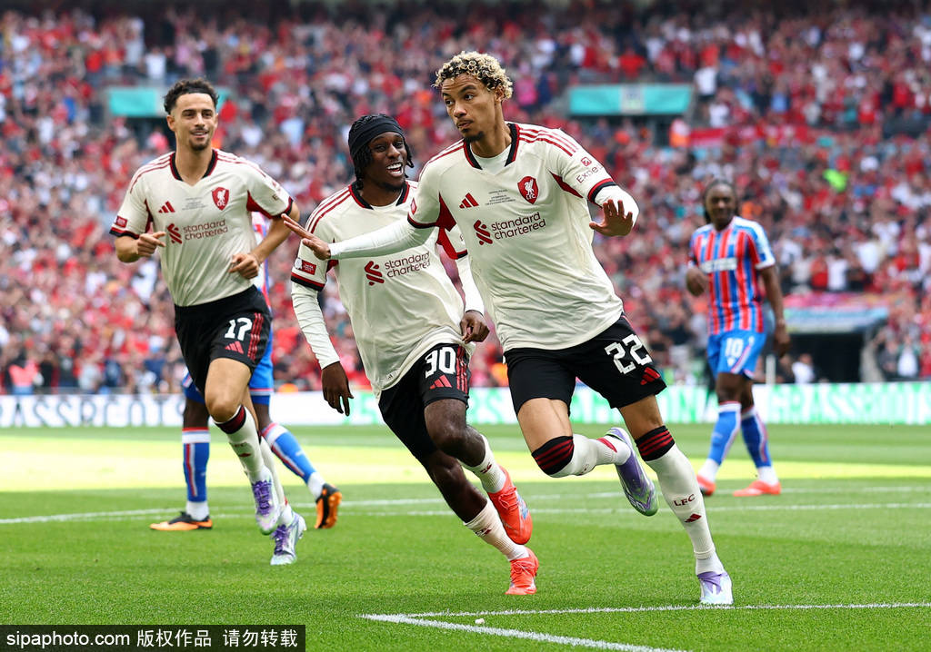 皇冠信用网代理
_社区盾-埃基蒂克首球萨拉赫丢点 利物浦4-5水晶宫丢冠