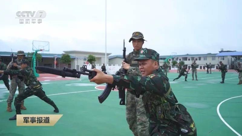 皇冠皇冠平台
_越南新步枪参加联合军演皇冠皇冠平台
，担心中国偷学技术，结果频繁卡壳到炸？