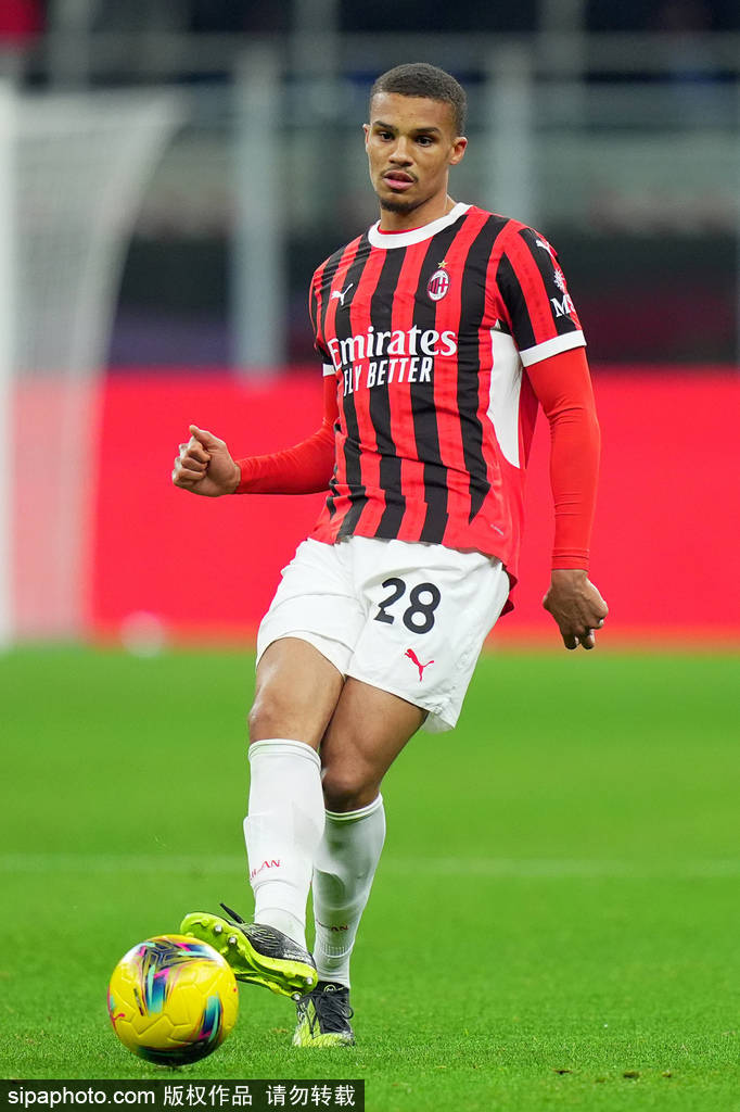 皇冠信用網开户
_霍伊伦的未来:AC米兰与多特蒙德的争夺战将如何展开皇冠信用網开户
?