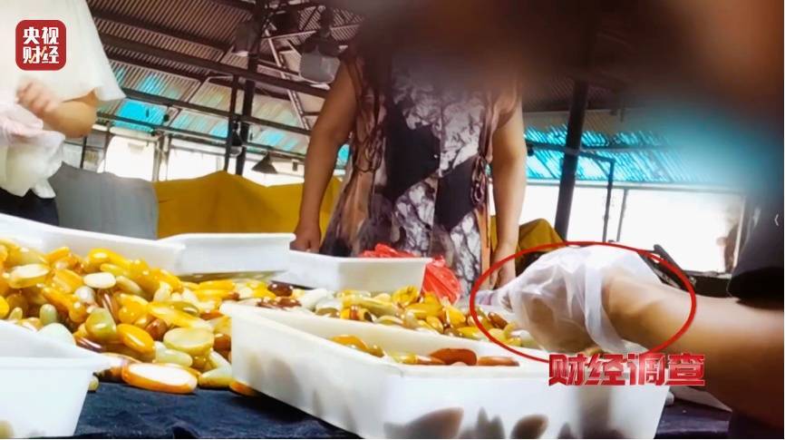 英格兰足球超级联赛_央视曝光英格兰足球超级联赛,全是演的!网友怒了,官方通报:涉案人员已被控制