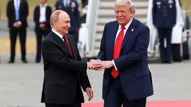 皇冠信用盘结算日是哪天_特朗普:中俄是“天然敌人”皇冠信用盘结算日是哪天!俄会背刺中国吗?三个铁证说清真相