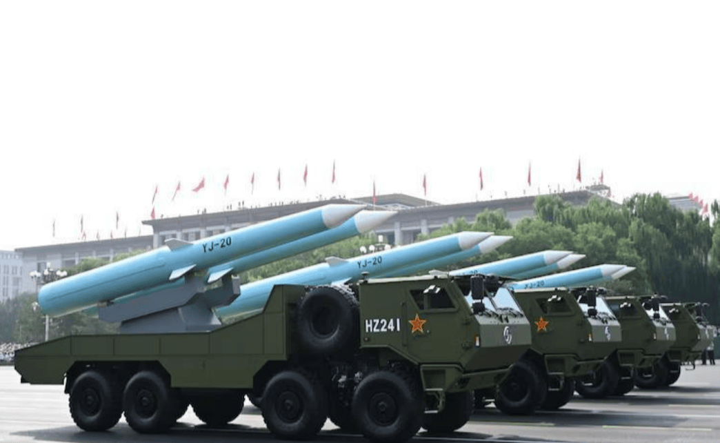 皇冠信用网登0_中美海军正面交锋?中国海军055大驱与美航母编队狭路相逢皇冠信用网登0,双方都进入舰炮打击范围