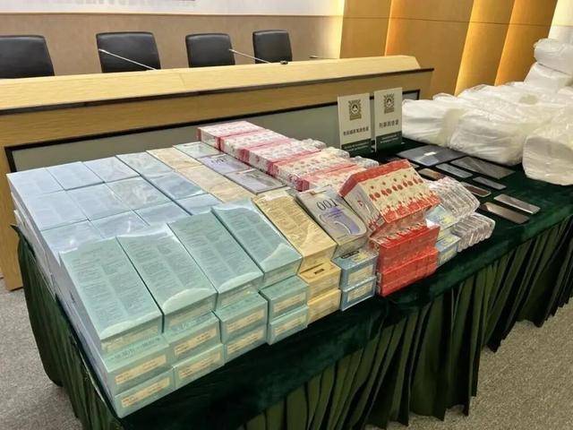 皇冠信用网怎么申请_卖淫集团被端皇冠信用网怎么申请,120人落网!查获安全套超10000个