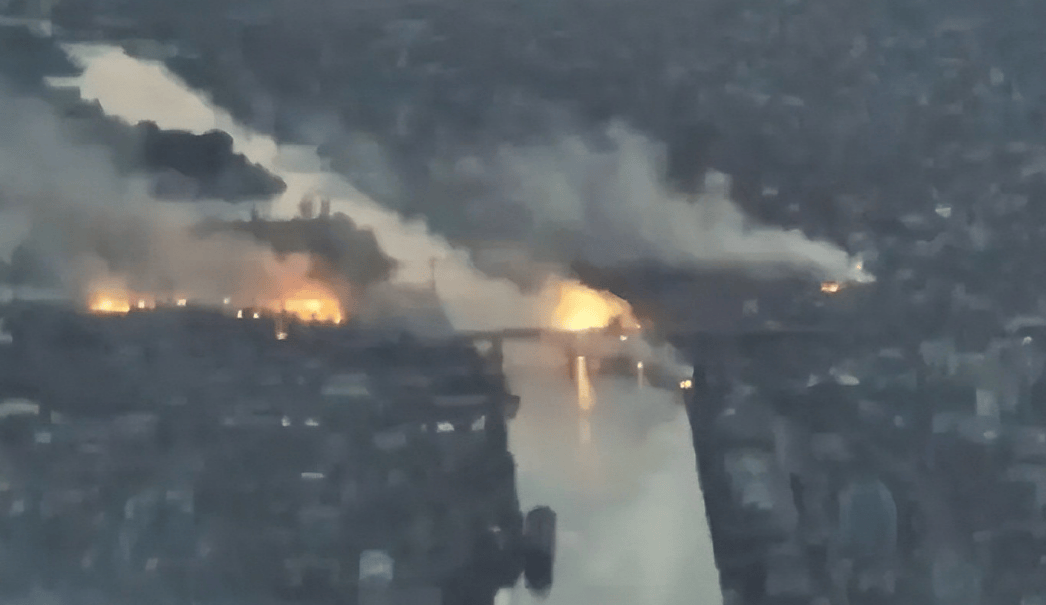 皇冠信用网开户
_血拼一夜!俄军敢死队冲入赫尔松皇冠信用网开户
,远火大开杀戒,乌军机器人参战