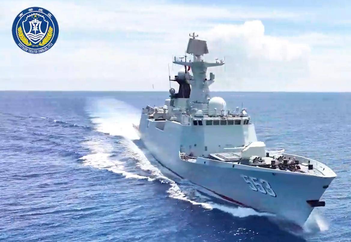 皇冠信用平台出租出售
_解放军动真格!3万吨战舰出击黄岩岛皇冠信用平台出租出售
,054A调转舰炮,随时能开火