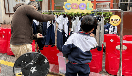 世界杯足球平台代理_有人晒出一张照片世界杯足球平台代理,家长集体崩溃:买了丢,丢了买,尴尬了